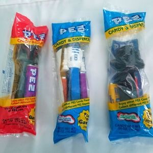 3 New in package vintage Star Wars Pez dispensers
